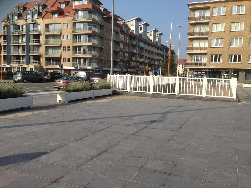 Residentie Hof Van Vlaanderen 니우포르트 외부 사진
