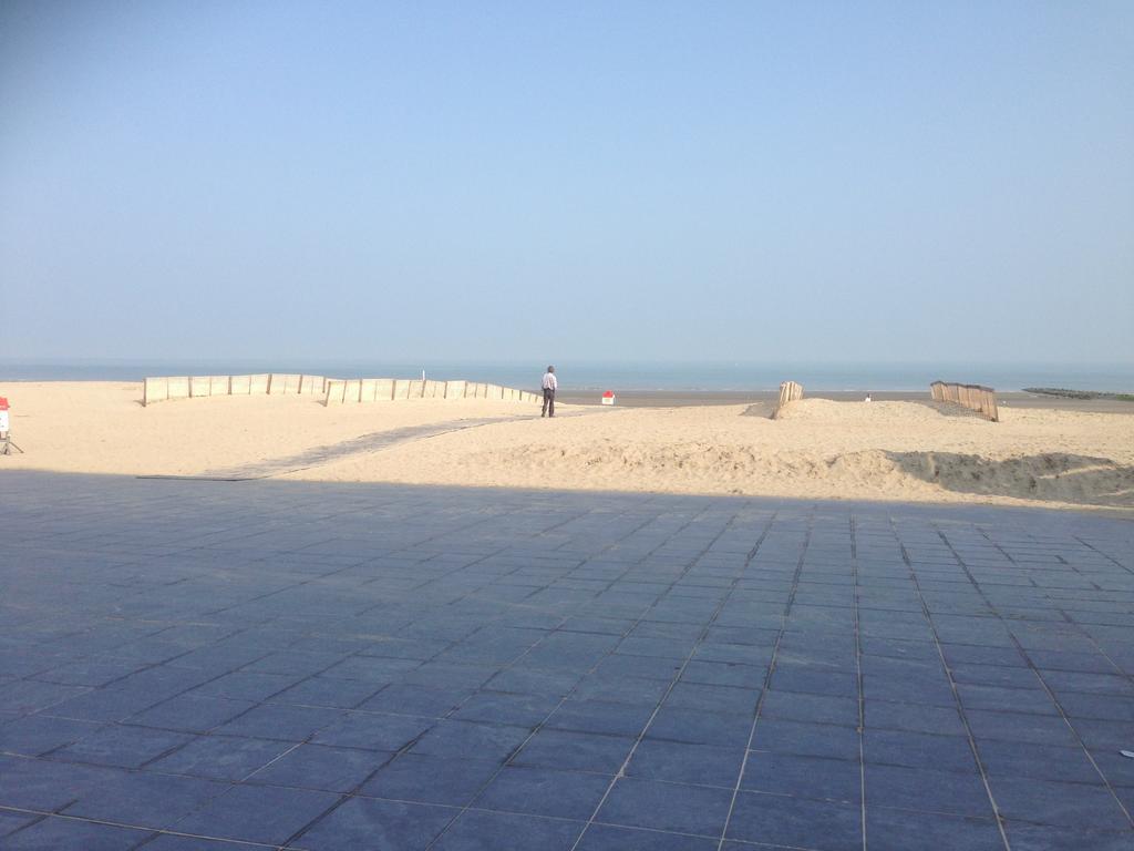 Residentie Hof Van Vlaanderen 니우포르트 외부 사진