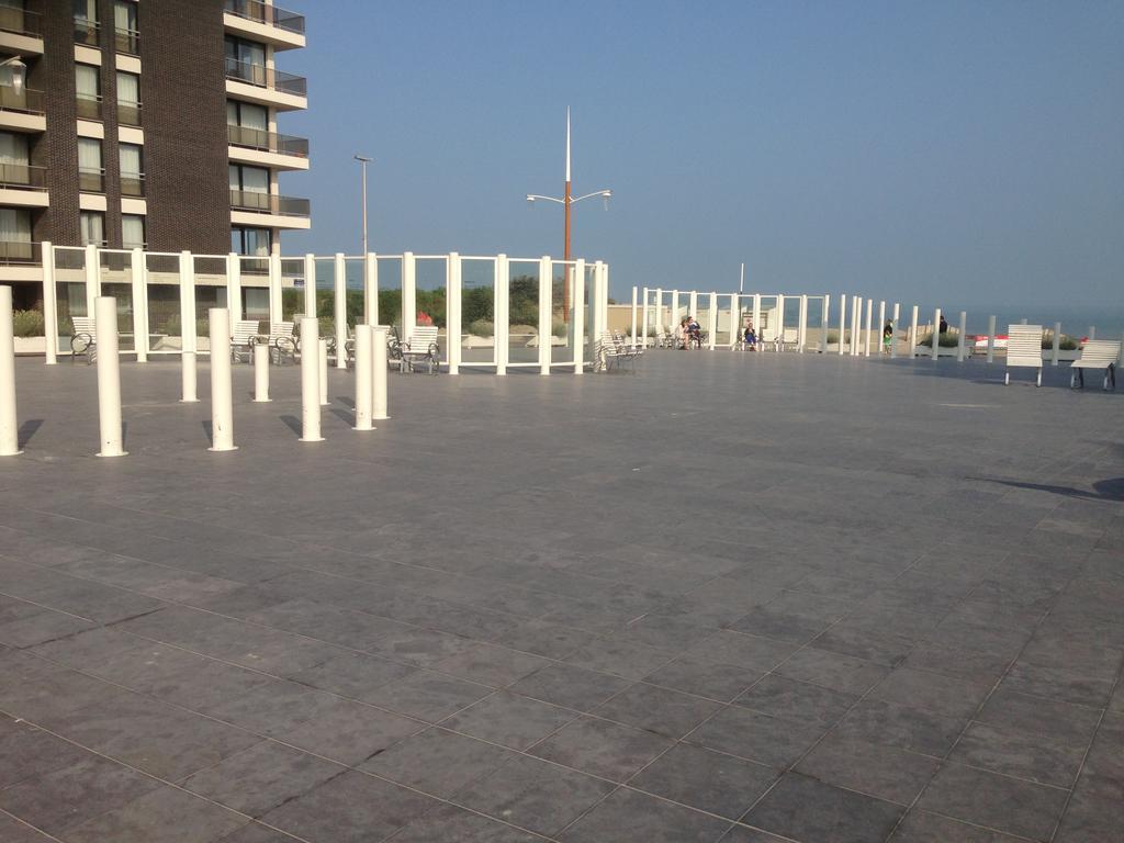 Residentie Hof Van Vlaanderen 니우포르트 외부 사진